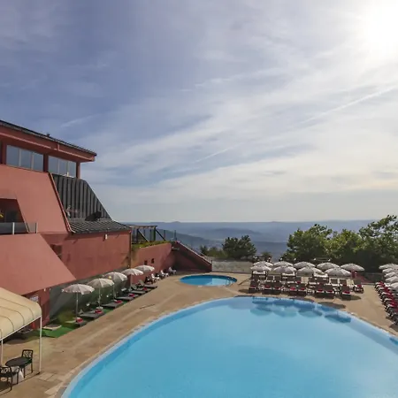 Lam Serra Da Estrela 4* קוביליה