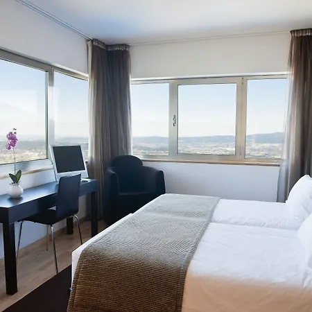 Lam Serra Da Estrela 4*