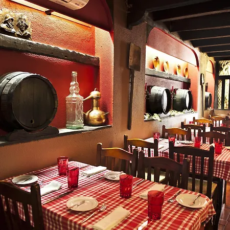 道斯卡尔奎特加斯酒店 酒店 科维良