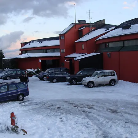 道斯卡尔奎特加斯酒店 4*