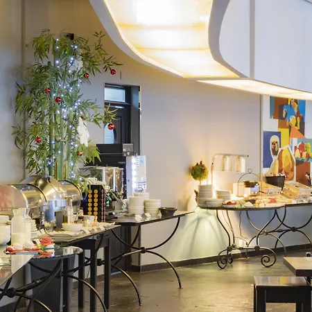 Lam Serra Da Estrela 4* קוביליה