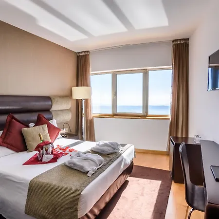 道斯卡尔奎特加斯酒店 酒店