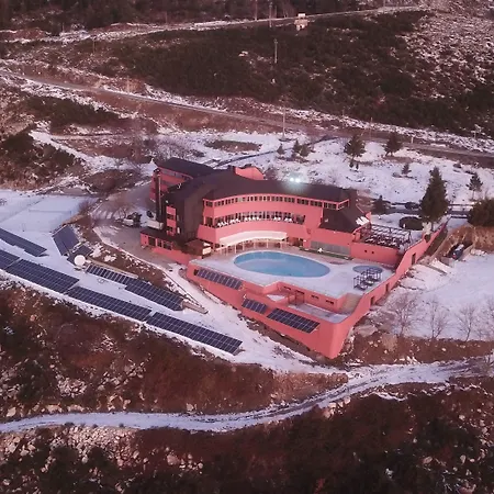 מלון Lam Serra Da Estrela 4*