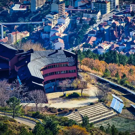 Hotell Carqueijais - Serra Da Estrela