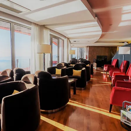 道斯卡尔奎特加斯酒店