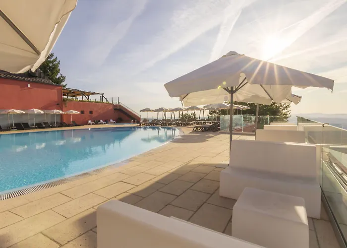 Hotel Carqueijais - Serra Da Estrela